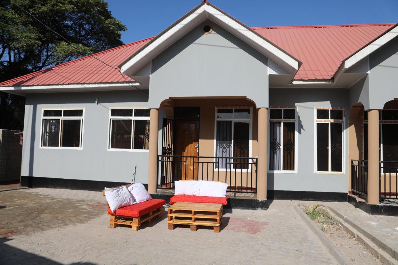 Pearl Lulu Modern Bnb Homestay Dár Al-Szalám Kültér fotó